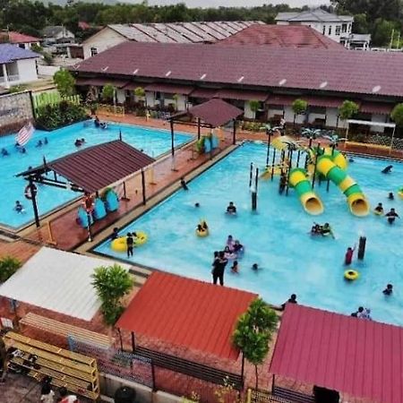 Asfa D Village - Resort - Homestay - Family Room Kemasik Εξωτερικό φωτογραφία